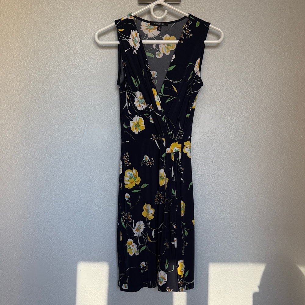 Chic Floral Midi Dress - Black with Yellow and White Accents